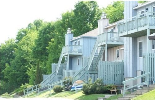 Mccreary'S Beach Resort Перт Экстерьер фото